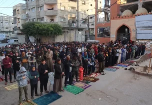 الغزيون في عيد الفطر - 30 مارس 2025 - فرانس برس