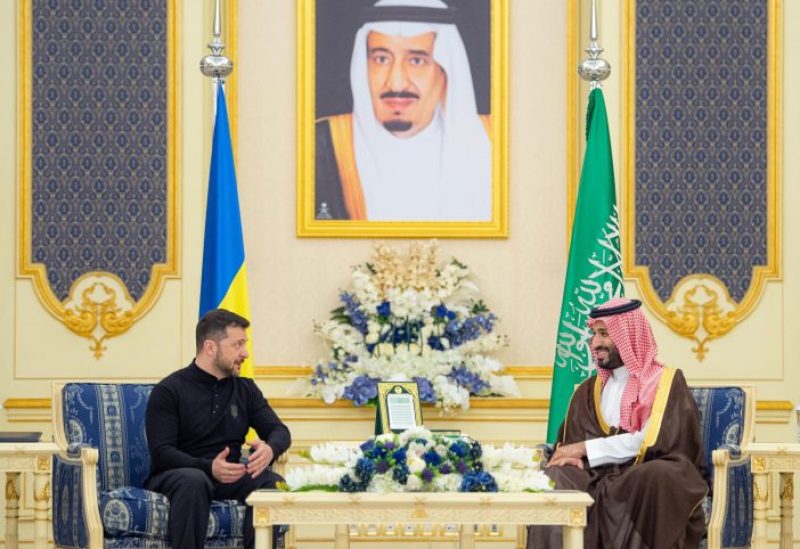 ولي العهد السعودي و رئيس أوكرانيا يعقدان جلسة مباحثات رسمية