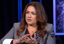 وزيرة الشؤون الإجتماعية حنين السيد