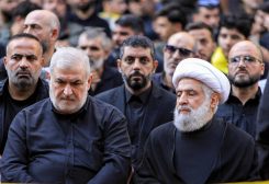 أمين عام حزب الله نعيم قاسم والنائب محمد رعد