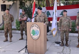 قائد الجيش العماد رودولف هيكل أثناء تفقده عددًا من الوحدات المنتشرة في قطاع جنوب الليطاني