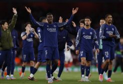 نونو مينديز لاعب باريس سان جيرمان يحتفل بعد انتهاء مباراة ذهاب نصف النهائي أمام أرسنال - ملعب الإمارات، لندن، بريطانيا - 29 أبريل/نيسان 2025. رويترز