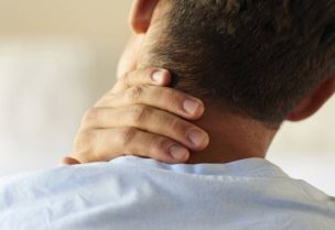 آلام الرقبة