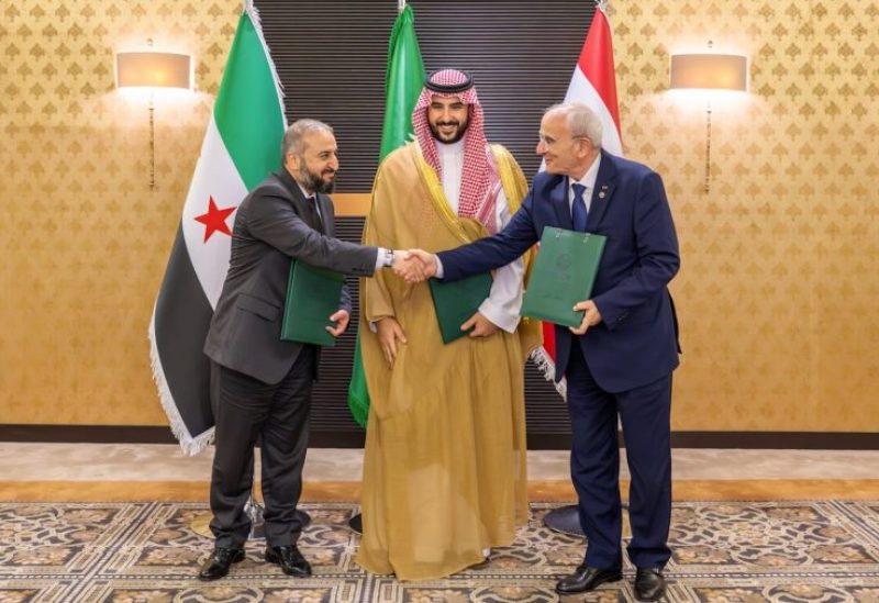 اجتماع لوزراء دفاع السعودية وسوريا ولبنان في السعودية