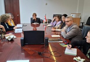 اجتماع بين وزيرة البيئة اجتماعًا مع فريق عمل البنك الدولي