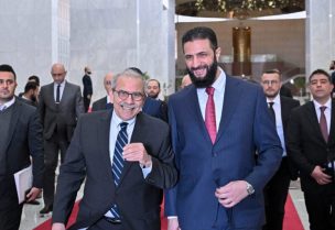 رئيس الحكومة نواف سلام والرئيس السوري أحمد الشرع
