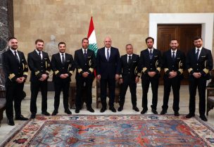 رئيس الجمهورية العماد جوزاف عون مستقبلاً وفداً من المجلس التنفيذي لنقابة الطيارين اللبنانيين برئاسة آلان جون ديب