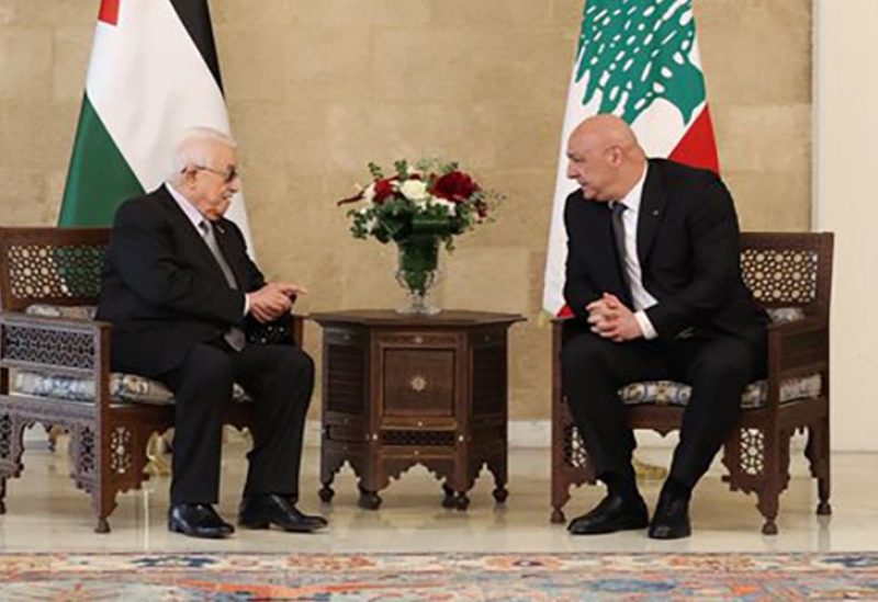 لقاء ثنائي بين الرئيس عون والرئيس الفلسطيني محمود عباس في قصر بعبدا
