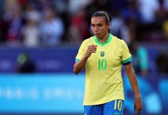 الهدافة التاريخية للمنتخب البرازيلي مارتا. رويترز