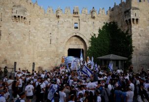 آلاف المستوطنين بقيادة بن غفير يقتحمون الأقصى