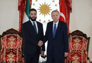 الرئيس السوري أحمد الشرع يلتقي نظيره التركي أردوغان في قصر دولما بهتشة في إسطنبول، في زيارة غير معلنة