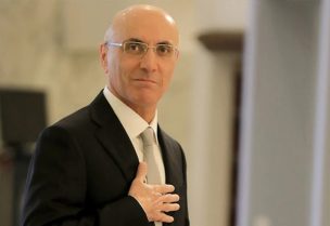 وزير الداخلية والبلديات أحمد الحجار
