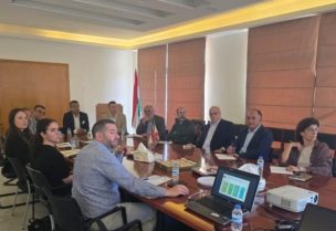 من اجتماعات وزير الزراعة الدكتور نزار هاني في وزارة الزراعة