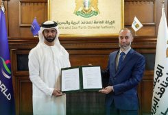 الهيئة العامة للمنافذ البرية والبحرية وموانئ دبي العالمية توقعان مذكرة تفاهم بقيمة 800 مليون دولار لتطوير ميناء طرطوس والمناطق اللوجستية في سوريا
