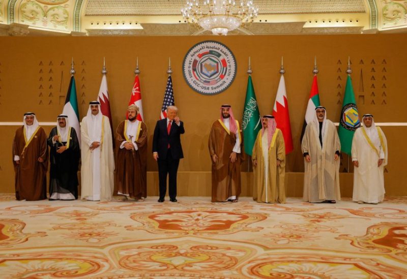 الرئيس الأميركي دونالد ترامب يشارك في القمة الخليجية الأميركية في الرياض