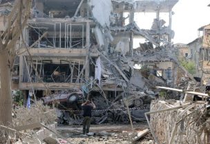 من الدمار جراء سقوط صواريخ إيران في إسرائيل - 14 يونيو 2025