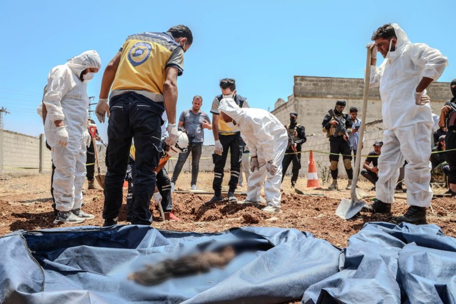 مقبرة جماعية في حمص - سوريا
