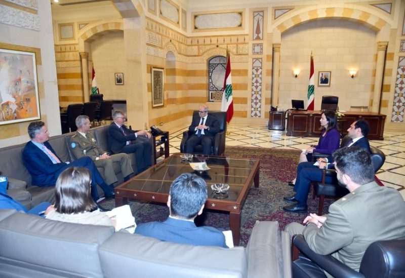 رئيس مجلس الوزراء القاضي نواف سلام اليوم يستقبل وكيل الأمين العام للأمم المتحدة لعمليات السلام جان بيير لاكروا، يرافقه قائد "اليونيفيل" أرولدو لازارو