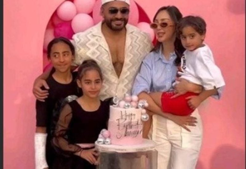 تامر حسني وعائلته