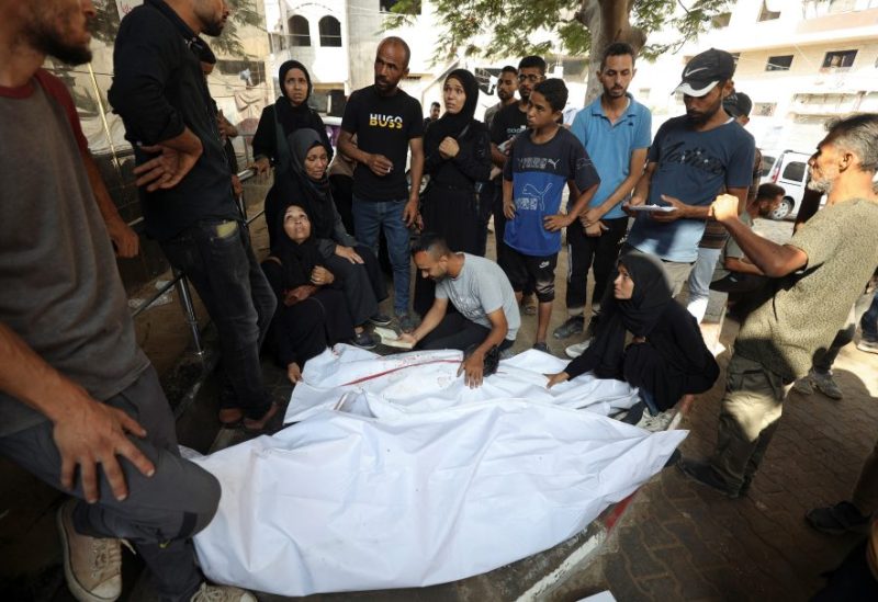 جثث فلسطينيين استشهدوا في غارة إسرائيلية على مدينة غزة في 22 يوليو/تموز 2025. رويترز