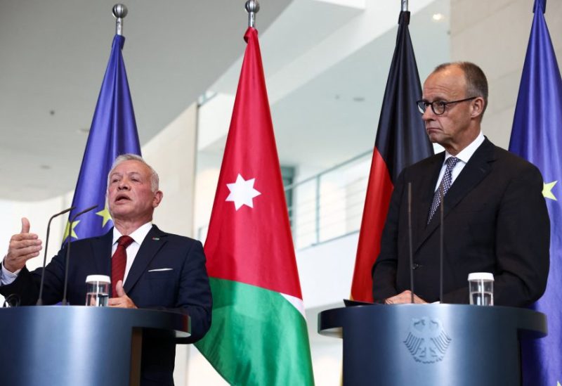 المستشار الألماني فريدريش ميرز وملك الأردن عبد الله يحضران مؤتمراً صحفياً في مقر المستشارية في برلين، ألمانيا، 29 يوليو 2025. رويترز