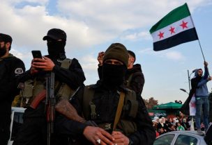 مقاتلون من هيئة تحرير الشام
