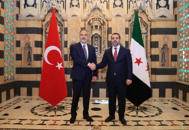 وزير الخارجية السوري أسعد الشيباني ووزير الخارجية التركي هاكان فيدان