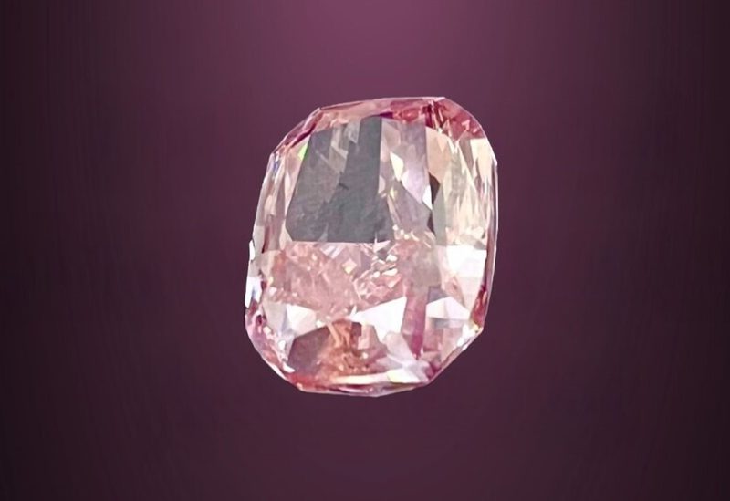 ماسة وردية نادرة