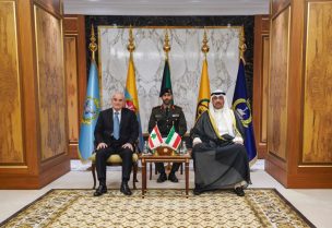 وزير الدفاع الوطني ميشال منسى يلتقي نظيره الكويتي الشيخ عبدالله علي عبدالله السالم الصباح