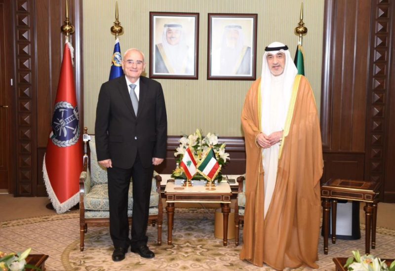وزير الدفاع الوطني اللواء ميشال منسى يلتقي النائب الأول لرئيس مجلس الوزراء وزير الداخلية الكويتي الشيخ فهد يوسف سعود الصباح