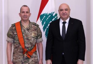 رئيس الجمهورية العماد جوزاف عون من قائد الجيش العماد رودولف هيكل