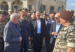 وزير الدفاع الوطني اللواء ميشال منسى جولة على المعابر الحدودية في الشمال، يرافقه كل من وزير الداخلية والبلديات العميد أحمد الحجار، وزير الأشغال العامة والنقل فايز رسامني