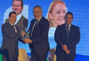 وزير المهجرين وزير الدولة لشؤون التكنولوجيا والذكاء الاصطناعي كمال شحادة في جلسة حوارية ضمن فعاليات مؤتمر "الشمول العالي من أجل اقتصاد مستدام"