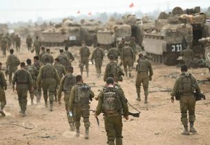الجيش الإسرائيلي يفجر بغزة يومياً 17 عربة كل واحدة تعادل زلزالاً