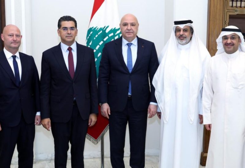 رئيس الجمهورية جوزاف عون وزير الاعلام المحامي بول مرقص والأمين العام لـ "ملتقى الإعلام العربي" ماضي الخميس