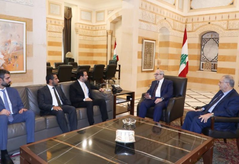 رئيس مجلس الوزراء الدكتور نواف سلام يستقبل الأمين العام لمجلس حكماء المسلمين المستشار محمد عبد السلام، على رأس وفد من المجلس