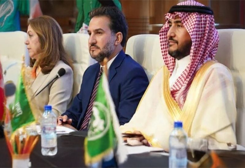 المدير العام لوزارة الثقافة الدكتور علي الصمد خلال مشاركته كرئيس للجنة متابعة الأوضاع التربوية والثقافية والعلمية للدول في حالة النزاعات والكوارث والطوارئ، في مقر المنظمة العربية للتربية والثقافة والعلوم ALECSO في العاصمة تونس