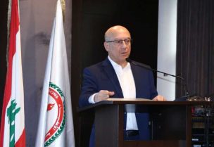 رئيس تجمّع نقباء المهن الصحية في لبنان البروفسور يوسف بخّاش