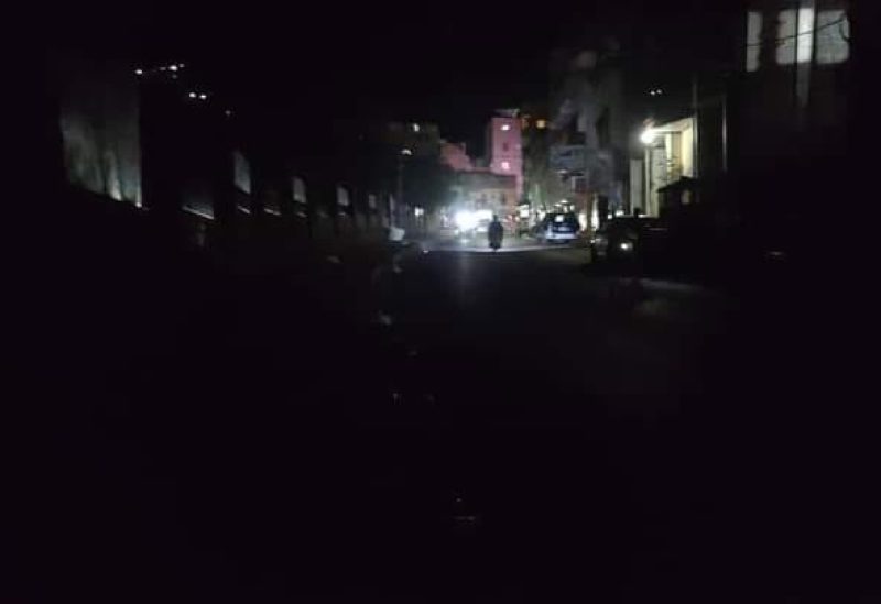 انقطاع كامل للكهرباء في عدن