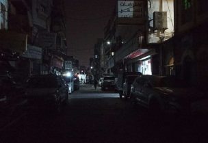 عودة مؤقتة للتيار الكهربائي في عدن