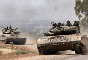 جنود من الجيش الإسرائيلي قرب الحدود مع لبنان