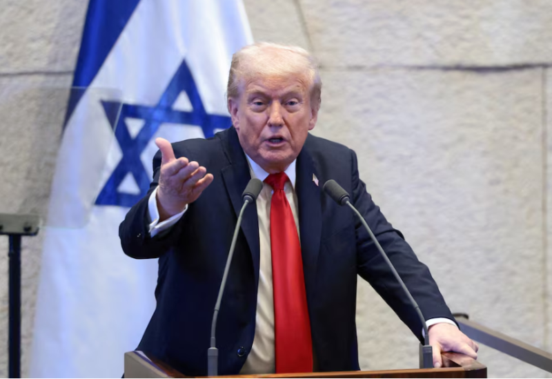 الرئيس الأمريكي دونالد ترامب يلقي خطابا أمام الكنيست في القدس يوم الاثنين.