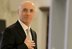وزير الداخلية احمد الحجار