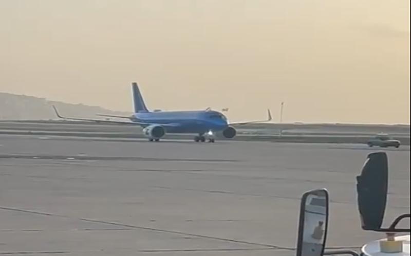 طائرة البابا ليو الرابع عشر تحط في بيروت