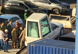 مرفأ بيروت يستقبل Popemobile استعداداً لزيارة البابا لاوون الرابع عشر
