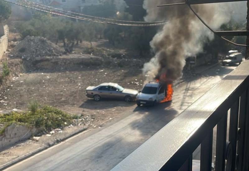 صورة من استهداف السيارة في بنت جبيل