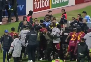 شجار جماعي بمباراة في كأس بوليفيا