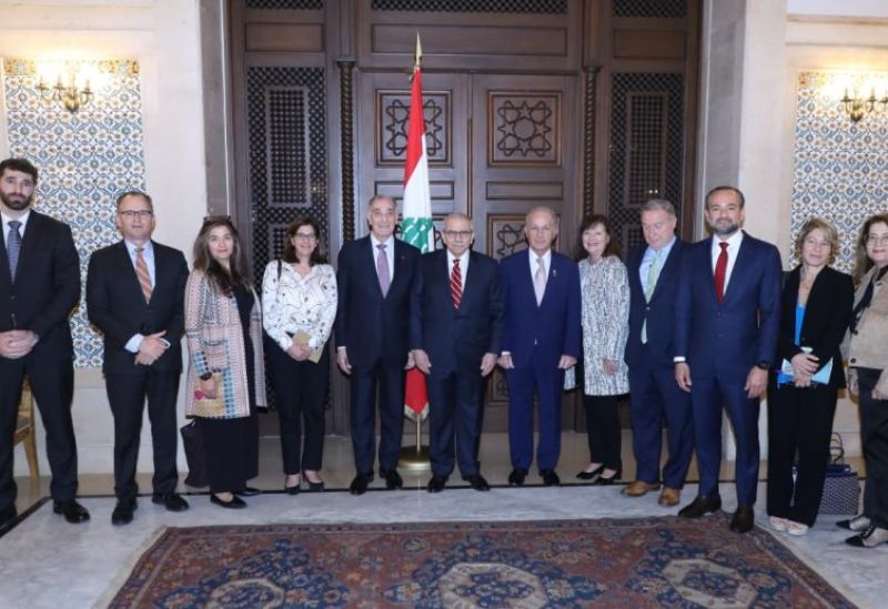 رئيس مجلس الوزراء الدكتور نواف سلام يستقبل رئيس "مجموعة العمل الأميركية لأجل لبنان" (ATFL)، السفير إدوارد غابرييل، على رأس وفدٍ من المجموعة