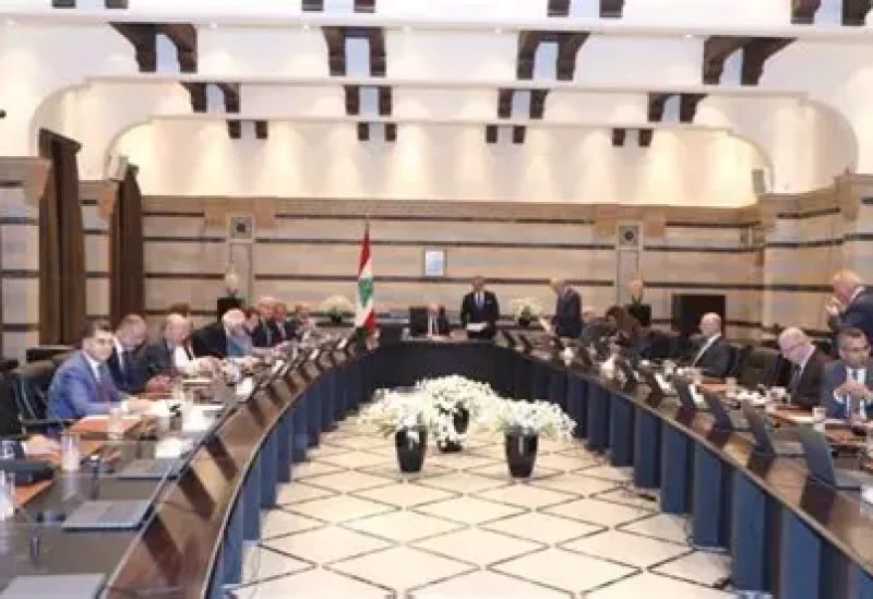 الرئيس نواف سلام يترأس جلسة حكومية موسّعة في السرايا