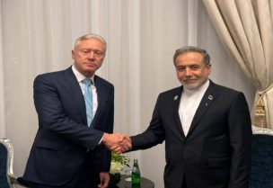 رجي وعراقجي في لقاء سابق